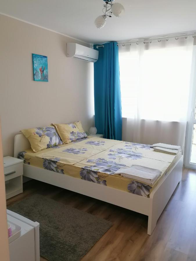 Villa Steffi Golden Sands Exteriör bild