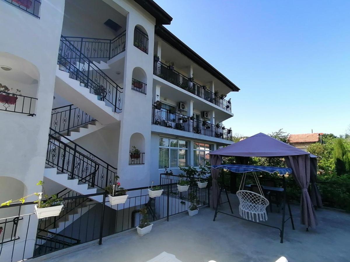Villa Steffi Golden Sands Exteriör bild