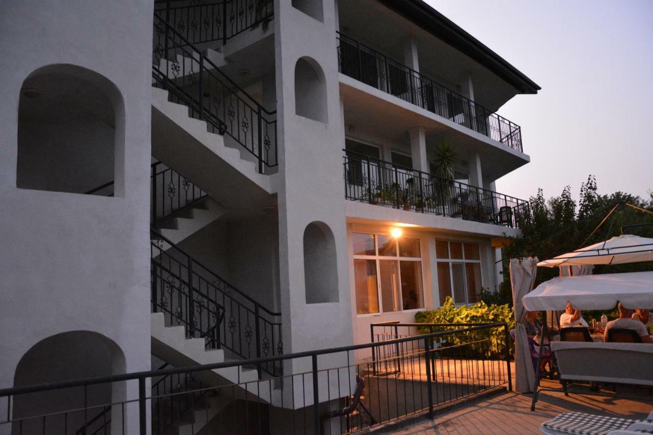 Villa Steffi Golden Sands Exteriör bild